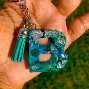 Resin Flower Keychain (Letter B only)